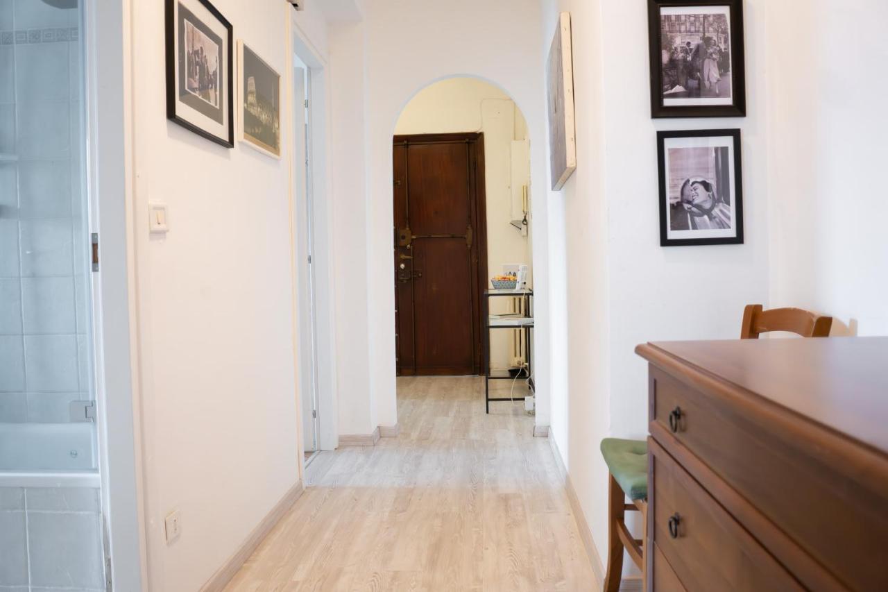 Nonna Pina Guest House Moderno Appartamento Vicino Metro AWifi,Netflix Рим Екстер'єр фото